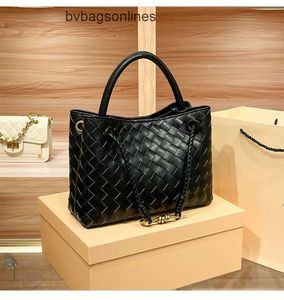 أكياس Botteg Venet High End لـ Jodie Bag Bagous Andiamo 2024 كتف جديد محبط باليد مع حمل عالي الجودة وحمل كبير من السعة 1: 1 مع شعار ومربع حقيقي