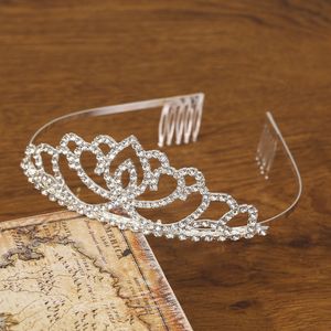 Belas peças de cabeça de strass lindas pente de cabelo de cristal para mulheres ou garotas Gift de festa de casamento Cabeça decorativa de prata Tiara Acessórios