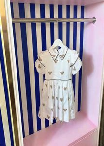 キッズクロッドセットヴィンテージフラワーガールドレスホワイトカラー半袖夏の子供服セットファッションデザイナースプリング格子縞の子供GI4879310