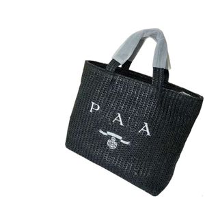 2024 Nuovo stile di moda Totes Bag Lettera Shopping Canvas Designer Donna Paglia per maglieria Borse Summer Beach Borse a tracolla Grande Casual Tote