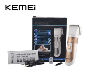 Kemei KM9020 Professional Electric Hair ClipperトリマーチタンブレードヘアリッパーカッティングマシンシアラーリミットコームEU US2316095