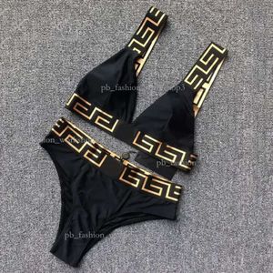 Bikini Designer Swimw Tasarımcı Bikini One Piece Mysuits Lüks Moda Monokini Seksi Bikini Set Marka Kadın Plaj Giyim 2024 Bikinis Push Up Yuva Takımları 578