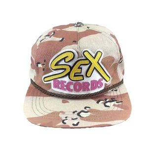 CAPS CAPS Sex Records Flat Brim Breim Cap for Women Ch Fashion Men Matty Boy آخر قبعة