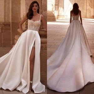 Milla nova bir çizgi gelinlik kayışları İnci Ülke Gelinlik Boncuk Boncuk Armasız fırfır Vestidos De Novia Split Illusion Tasarımcı Gelin Gowns