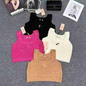 Women's T-Shirt designer 2024 Women Designer Tee Vest Knits Jogging T shirts With Letter Pattern Crop Top Runway High End Luxury Brand Stretch Sleeveless Pullover OQGN