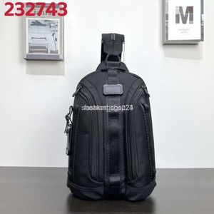 Mens tumiis designer de peito Backpack Bag de negócios viagens de volta