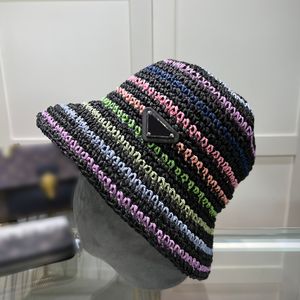 Mångsidig flätan hink hatt designer väv blandad färg fiskare hatt kvinnor mode stickade hattar klassiska geometriska flätskalle mössa älsklingar stråhattar