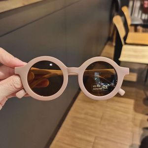 Kindersonnenbrille, vielseitige Brille mit rundem Rahmen für Jungen und Mädchen, modische süße Sonnenbrille für Babys, UV- und Sonnenschutzbeständig