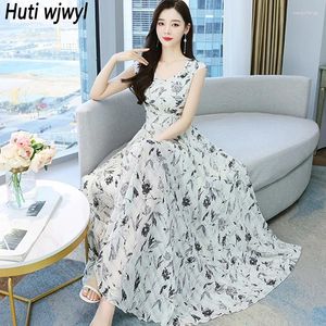 Casual Dresses Summer White Floral Chiffon Sleeveless Sexy Vest Dress Women Vintage Party Maxi 2024 Elegant Bodycon Beach Sundress