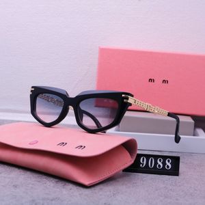 Marken-Sonnenbrille, Designer-Sonnenbrille, hochwertige Luxus-Sonnenbrille für Damen, Buchstabe UV400, Brillanz, Design, Reise-Sonnenbrille, Geschenkbox, 5 Modelle, sehr schön