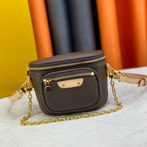 Luxurys tasarımcıları erkek omuz çantaları Crossbody çantaları erkekler için moda gradyan çanta yüksek kaliteli gerçek deri elçi çantası çapraz vücut çantası küçük çanta