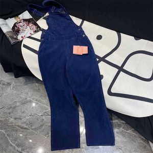 Kobiety Jumpsuits Rompers Designer 2024 Wczesna wiosna Nowa Nanyou Miu Sports Girl Style wszechstronne odchudzanie niebieskie jeansowe ramię Paski proste nogi dhhk