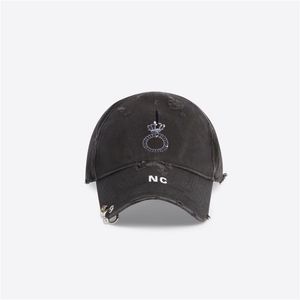 Klassische Distressed Baseball Caps Designer Männer Frauen Luxus Casquette mit Löchern Mode Herren Sport Golf Cap Lorbeer Stickerei Bean217W