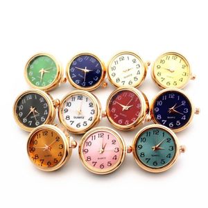 Il più nuovo Mix 10 pz / lotto Bottoni a pressione per orologio in vetro Charms 18mm 20mm Bottoni a pressione Gioielli per braccialetto fai da te Sostituibile211W