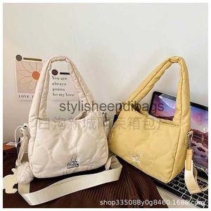 Shoulder Bags 2024 New summer hollowed-out handmade straw English embroidery western-style woven handbag Large capacity Tote bag stylisheendibags