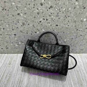 High quality original leather Bottgss Ventss Andiamo shoulder bags for sale 2024 New Horizontal Knitted Handbag Genuine Leather Womens Bag With Real Logo