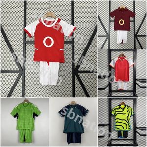 SAKA Maglie da calcio retrò Kit per bambini G. JESUS ODEGAARD RICE HAVERTZ 2005 06 Gunners MARTINELLI SMITH ROWE NKETIAH ZINCHENKO SALIBA TROSSARD Set di maglie da calcio 02 04