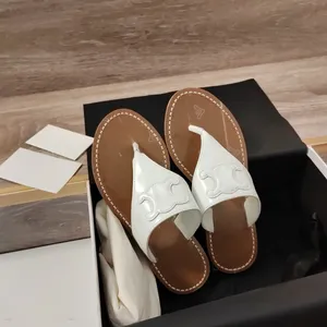 Vit av hög kvalitet Vit Flop Flops Platt Sandaler Läderfärgblockmönster T-rem Flats Slip på skor Real Leather Sole Luxury Designers Slides Factory Factwear