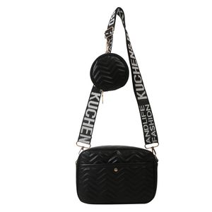 Stilvolle, bestickte Single-Shoulder-Crossbody-Brötchen-Mother-Bag. Wellig bestickte V-Quadrat-Taschen. Damen-Geldbörse mit Münze. Breiter Riemen. Crossbody-Handytasche