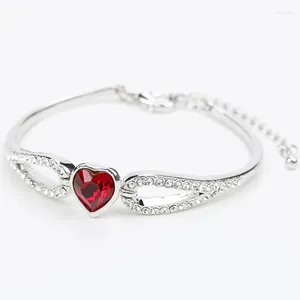 Bangle BN-00028 Coração Vermelho Cristal Cuff Pulseiras Banhado A Prata Braclet Para Mulheres Pulseira Moda-Jóias Graduação 2024 Presentes