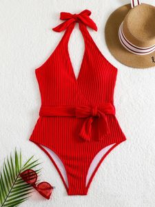 Mulheres Swimwear Sexy Red One Piece Swimsuit 2024 Mulheres Halter Nervuras Profundas Pescoço Frente Cinto Monokini Praia Banheira Terno Backless Piscina