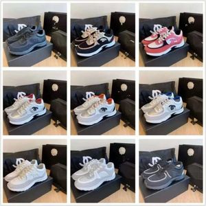 Sneaker Woman Star Out Out Office Lüks Kanal Erkek Tasarımcı Ayakkabı Erkek Kadın Eğitmenler Spor Günlük Koşu Ayakkabıları Yeni Trainer 424