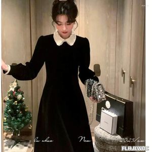 Casual Dresses Black Velvet Design French Style Women Fashion Long Sleeve Elegant Ruffles Lace Beaded Pearl Dress Feminine Vestidos