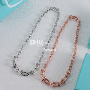 Lovers Gift Halsband Retro Silver Copper Pendants Halsband Trendiga stämplade halsband med Box Birthday Engagement Wedding Present