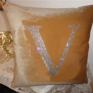 High Quality Designer Cotton Cushion Living Room Multi Color Pillow Case Throw Soft Cushion Crystal Letter Pillow Cover Luxury Pillow Cases