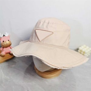 Women Designer Bucket Hat Fashion Wide Brim Fishermans Hats High Quality Sun Hat Lady Beach Cap Men Outdoor Sunbonnet