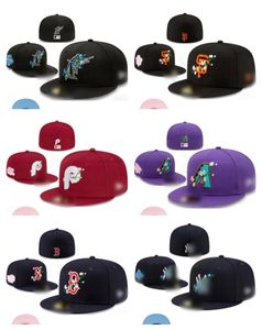 2024 Yeni takılmış şapkalar Baskball Caps Sakura Mektubu Nakış Logosu Adam Kadın Açık Spor Nakışları Pamuk Düz Kapalı Kapak DD10