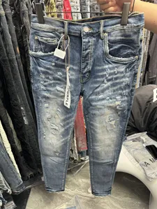 D75 VIOLA Jeans da uomo di alta qualità Jeans da motociclista in difficoltà Rock Skinny Slim Striscia con buco strappato Ricamo serpente alla moda Pantaloni in denim