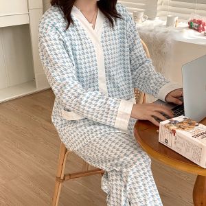スリープウェア秋の春の格子縞のコットンマタニティ看護スリープウェアセット母乳育児妊娠中の女性のためのパジャマスーツ服
