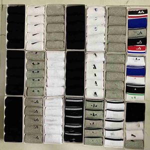 Mens Socks Designers Sock for Women Chaussettes Womens Elite NK White Ankel Sport Sock Underwear White Grey Football Basketball All Match G37s