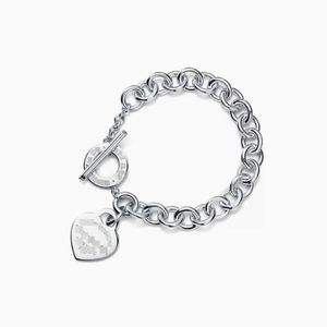 Original Brand Classic TFF Hög kvalitet 925 Sterling Silver Heart New Diamond Arrowhead Love Pendant Armband Handchain Ornament med logotyp