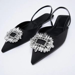 Stövlar 2021 Kvinnor Flat Shoes New Spring Single Shoes Wedding Shoes For Bride Sequined Crystal Documentary Shoes Low Heels Pointed Toe