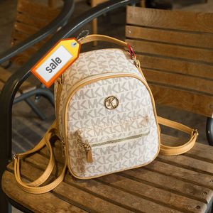 Kaufen Sie online Exit Fashion Niche Rucksack für Damen im Jahr 2024. Neue Tasche für Frühling/Sommer, weiches Leder, großes Fassungsvermögen, Einzelschulter