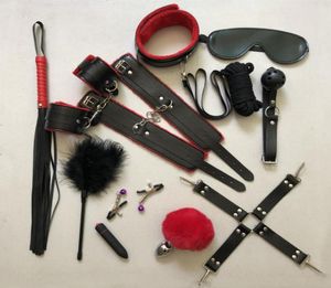 Giocattoli erotici del sesso per donna Bondage BDSM Set Collare Morsetti per capezzoli Frusta Butt Plug Giocattoli porno erotici Manette Giochi per adulti del sesso Y2011184396170