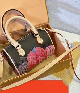 High quality Pillow bag 16cm Hot Sell Fashion bag women bag mini Shoulder Bags Lady Totes handbags bags wallet purse 16.5x9.5x10cm