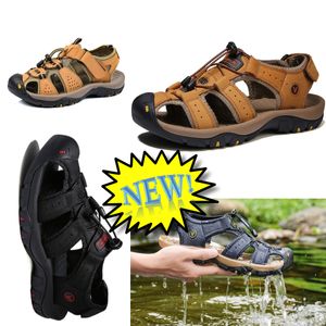 2024 Slipper Men Moda Platformu İşlemeli Yüksek Topuk Sandal Platformu Kaydırıcıları Ayakkabı Gai Boyutu 38-48 Düşük Fiyat 38-48