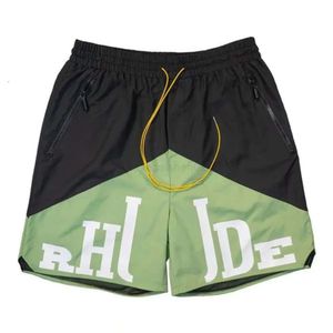 Rhude Shorts Summer Swim Shorts Strasznie męskie spodnie niebieskie czarne spodnie plażowe rozmiar s m l xl men street strażynozujanie luźne szorty ligth wadze mężczyzn Lpm 7elk0