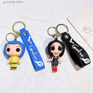 Keychains Lanyards 클래식 애니메이션 영화 Coraline 비밀 도어 인형 키 체인 코랄린 액션 모델 펜던트 가방 장식 키 체인 Y240316