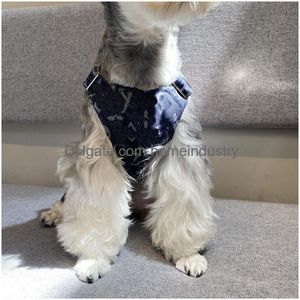 Hundkläder designer hundkläder lyxiga husdjursupphängning byxor kläder med gammalt blommönster jumpsuit totalt för små hundar blå klass dhcgh