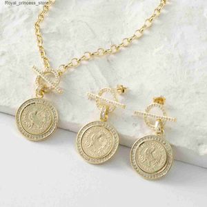 Conjuntos de joias de casamento fevereiro 2023 Nova moda moeda galo conjunto de joias femininas banhado a metal colar de banquete brincos acessórios de joias Q240316