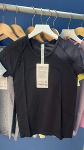 ヨガLLジム女性シャツ/Tシャツカジュアルレディースの半袖軽量高弾性ランニングクイックドライシームレススポーツウェアアスレチック高品質337