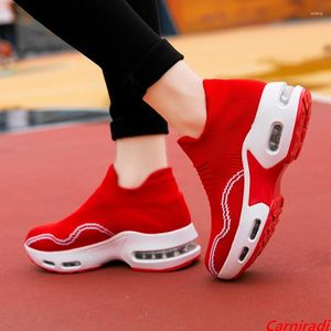 Fashion 842 Shoes Walking Platform Slip-on Cushioning Running Women Flying Weave Casual Sneakers Ladies Non-slip Sport 61602