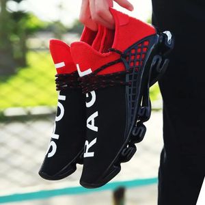Large Size Summer Damping Womens Running Shoes Men Sport Sneakers Woman Sports Women Black Red Kids Trainers Gym GME1839 240306