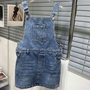 Klasik Denim Elbise Tasarımcı Elbiseler Kadın Bahar Mektubu Ekleme İnce Kadınlar Askı Etek Yıkanmış Cepler Kot Eller