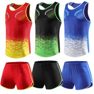 Defina o traje esportivo feminino de esportes masculinos da primavera, traje de roupas esportivas soltas ternos masculinos Marathon Racing Vest+Shorts Track and Field Roupas