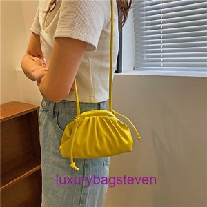 Atacado Top Original Bottgss Ventss Bolsa Tote Bags Online Shop Soft Womens Bag 2024 Verão Nova Textura Moda Ombro Doce Cor Dump Com Logotipo Real MTAX